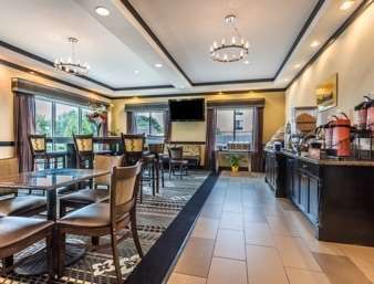Days & By Wyndham Hotel