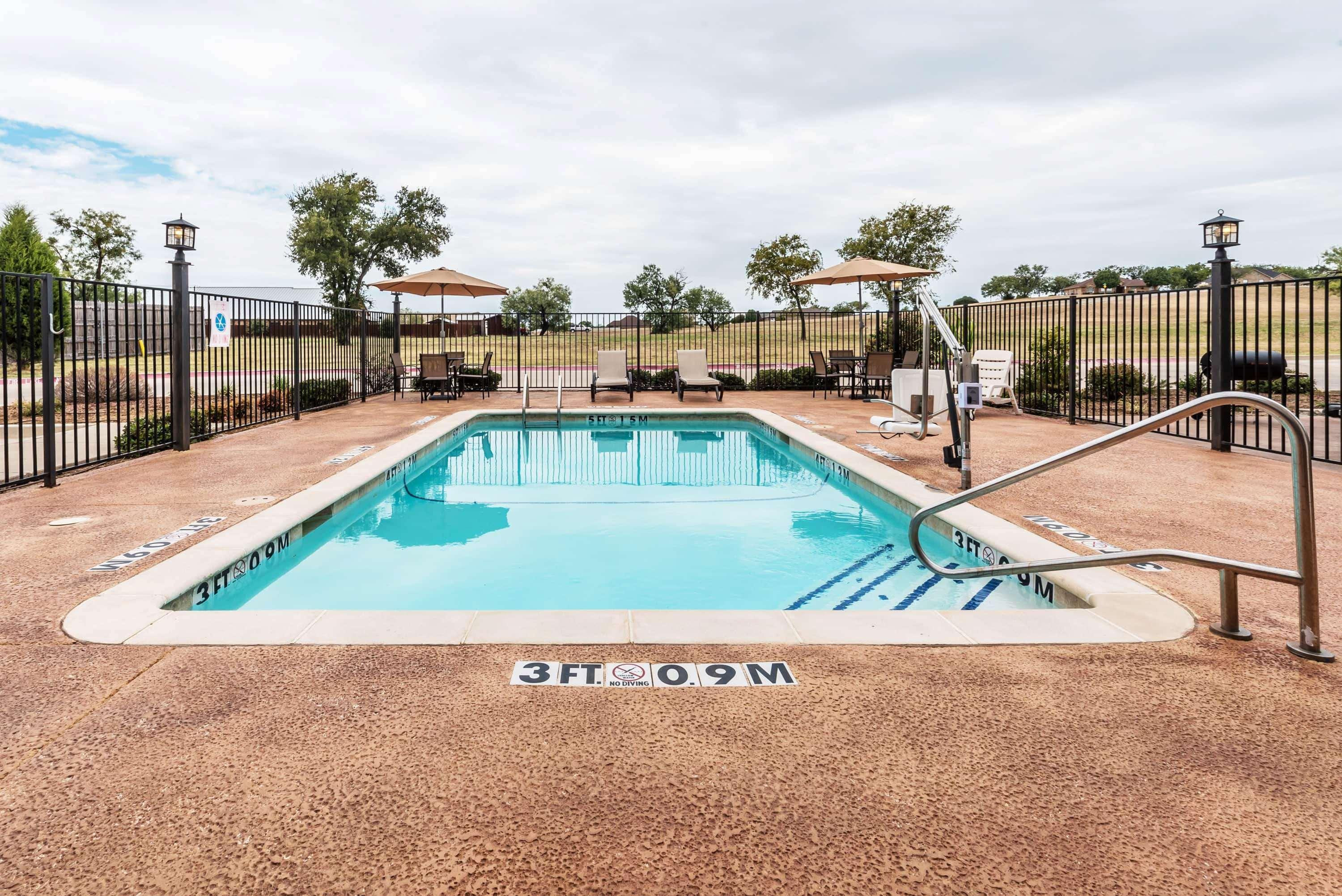 Hotel Days & By Wyndham Mineral Wells
